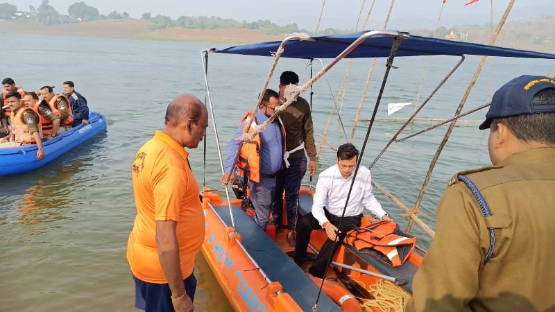 बांद्राभान मेले का कलेक्टर श्री नीरज कुमार सिंह ने किया शुभारंभ,  28 नवंबर तक लगेगा मेला