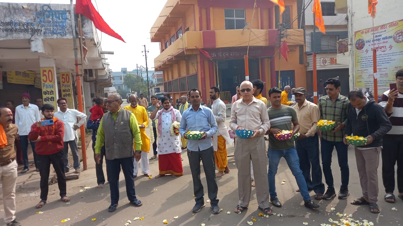 श्री शतचंडी महायज्ञ की शोभा यात्रा  का  भव्य स्वागत किया