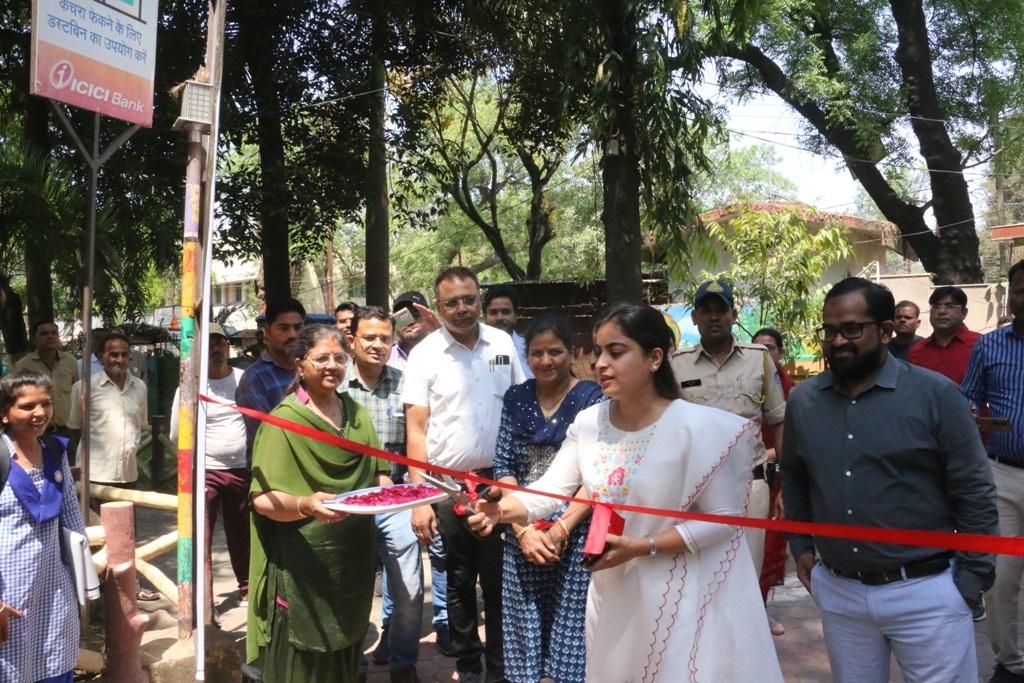 नगरपालिका परिषद के स्वीप पार्क का किया कलेक्टर सोनिया मीना ने शुभारंभ