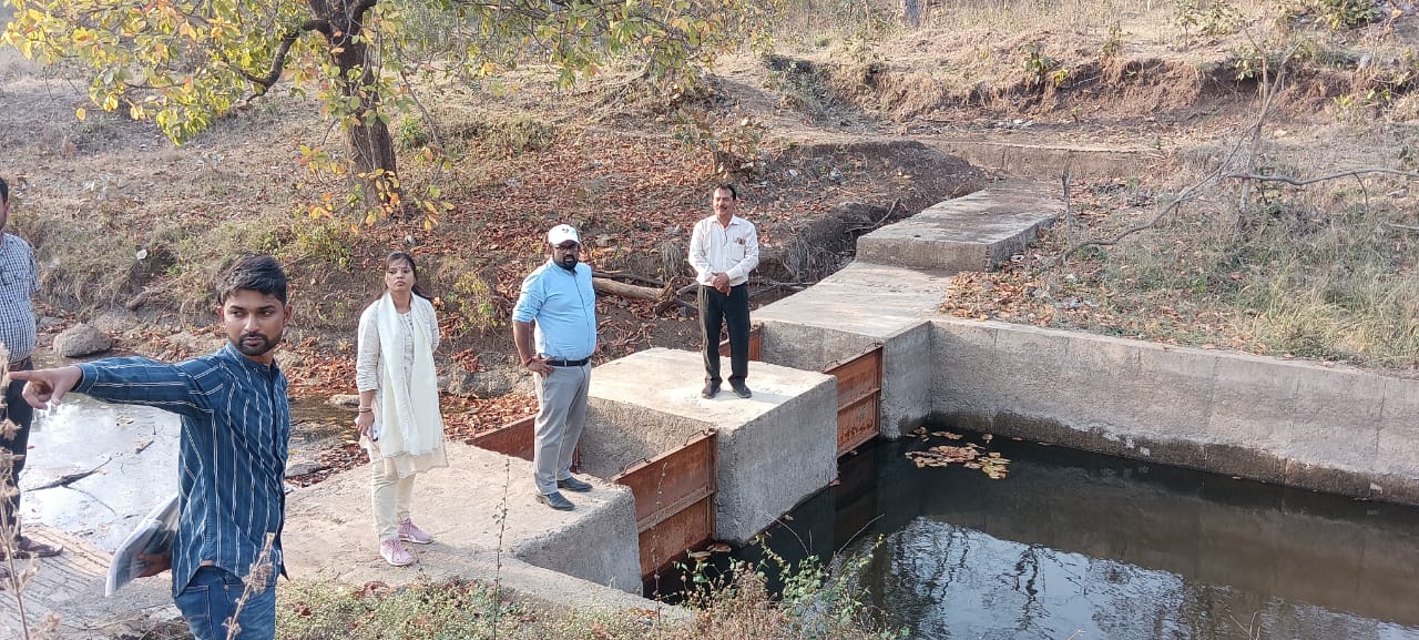 सीईओ ज़िला पँचायत द्वारा सिवनीमालवा की ग्राम पंचायतों किया गया भ्रमण