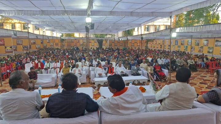 ‘गीता महोत्सव’’ के तहत सांस्कृतिक कार्यक्रम संपन्न, प्रदर्शनी भी आयोजित हुई